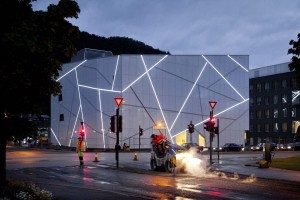 Sogn & Fjordane Art Museum / by C.F. Møller Architects