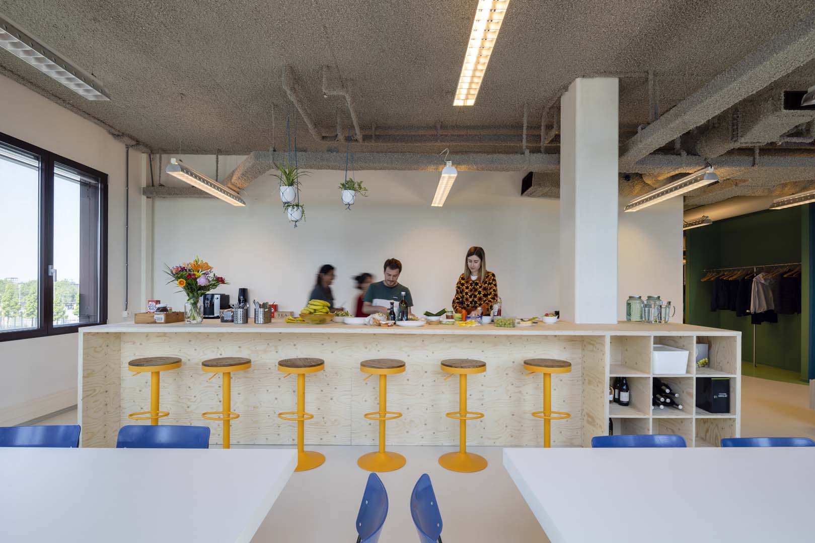 Felixx Eco-Friendly Office
