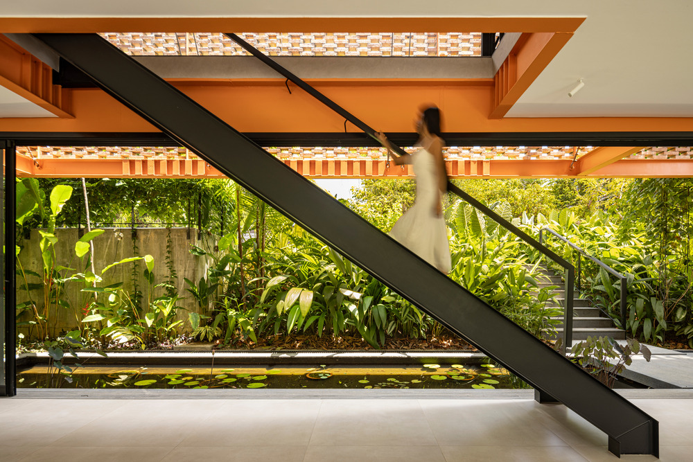 Pupunha House: A Garden-First Home in Manaus
