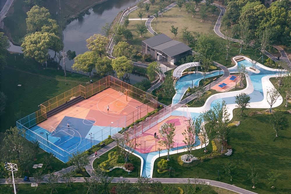 Huachiao Vibrant Sports Park