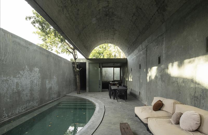 Casa Gruta: A Home Inspired by Yucatan Cenotes