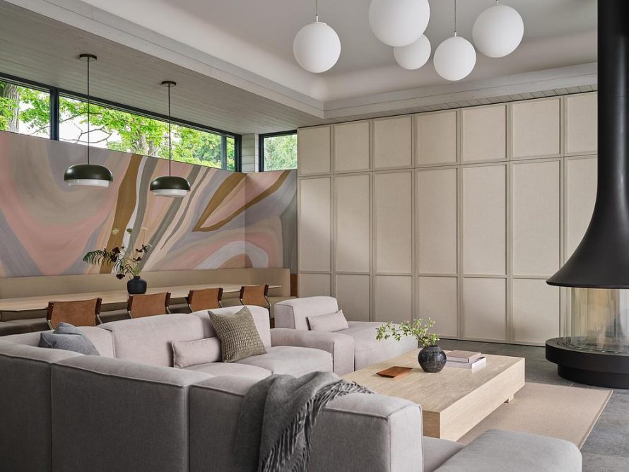 Glasgow Residence Reveals Sculptural Minimalism