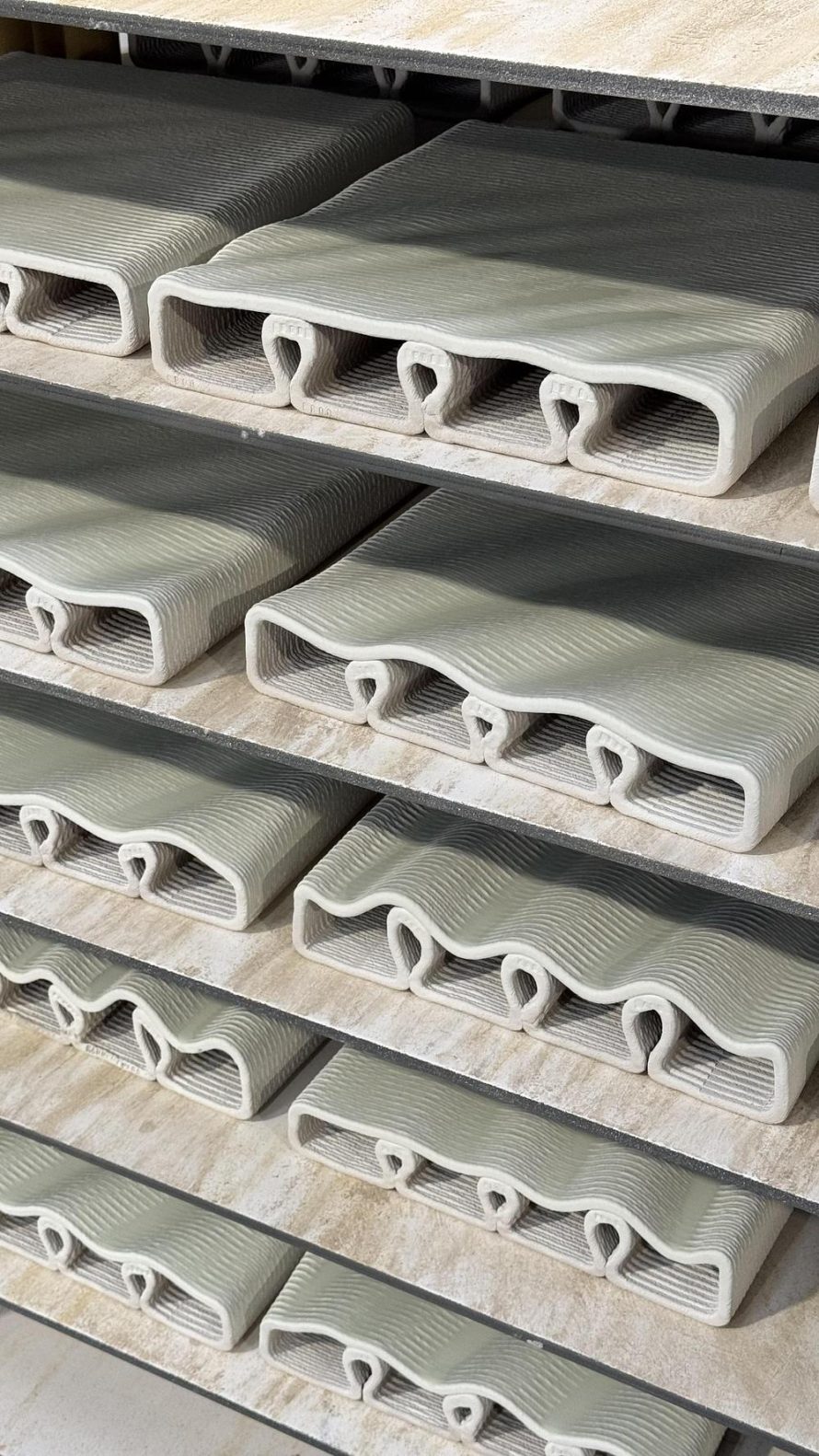Powerwall Transforms Beverwijk Switchstation Into a 3D-Printed Ceramic Landmark
