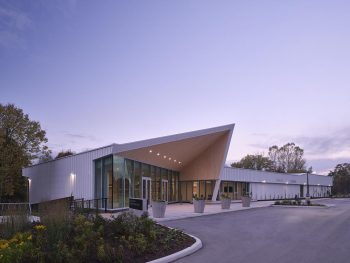 University of Guelph Opens New Honey Bee Centre