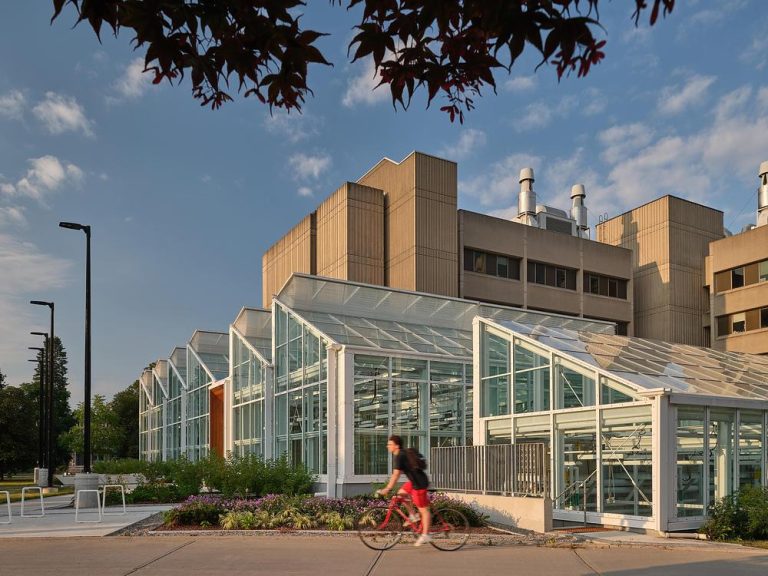 McMaster Greenhouse Puts Plant Science on Display