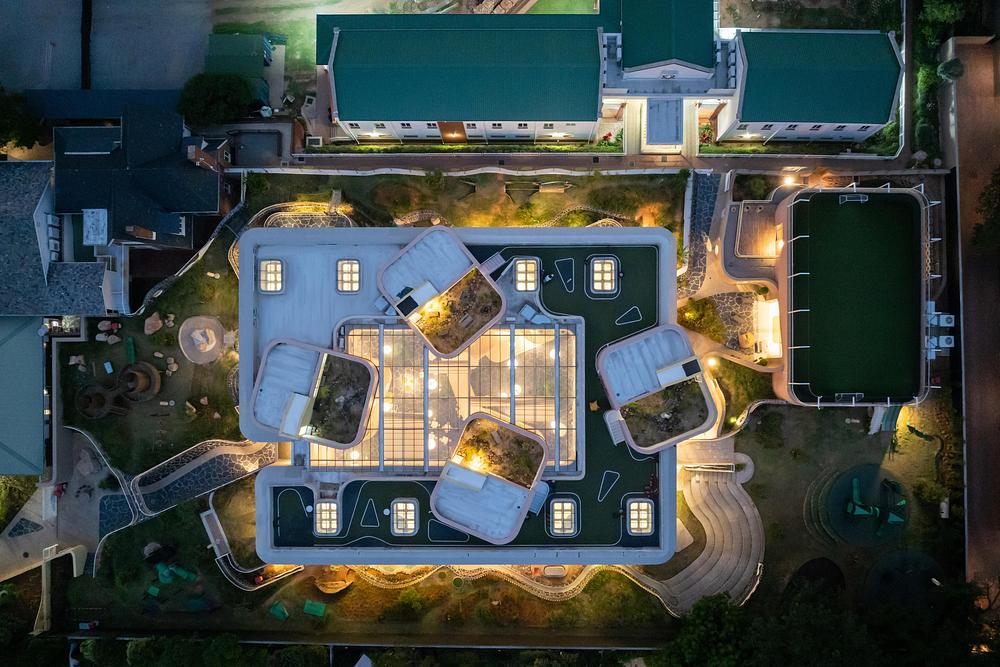 Redhill Learning Centre Wins Two Global Awards