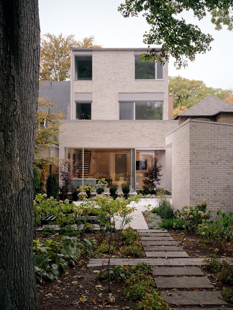 Casa Loma Residence