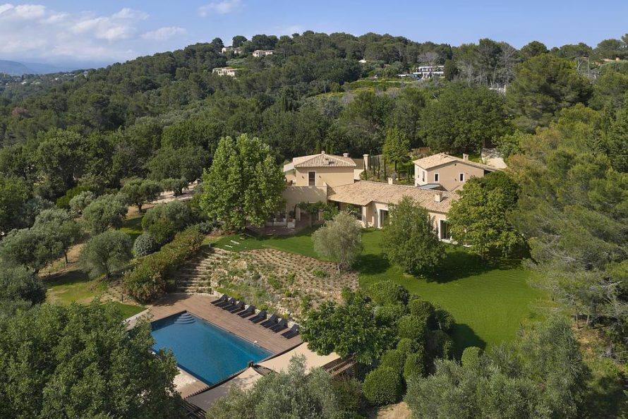 Villa Elaia Reframes Mediterranean Living in Cannes