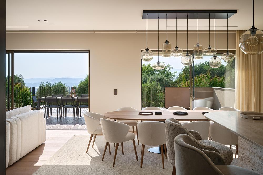 Villa Elaia Reframes Mediterranean Living in Cannes