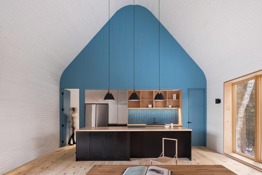 DogTrot Magnetawan: A Prefab Passive House in Ontario