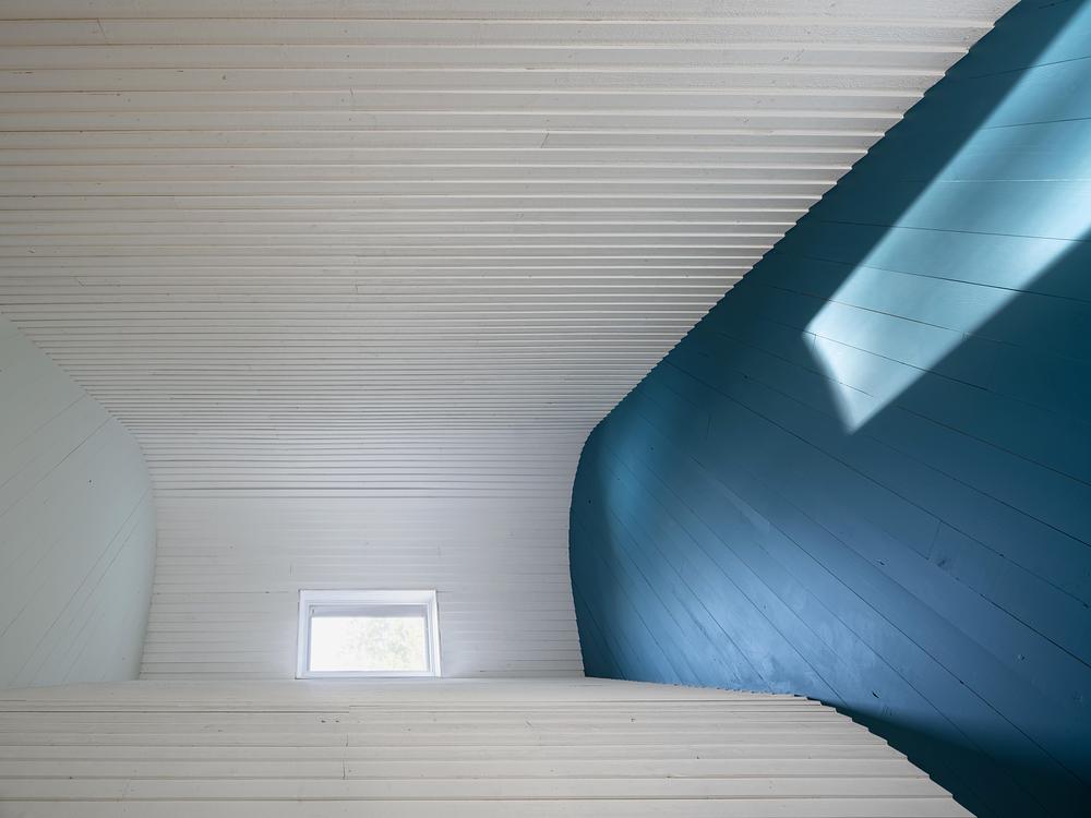 DogTrot Magnetawan: A Prefab Passive House in Ontario
