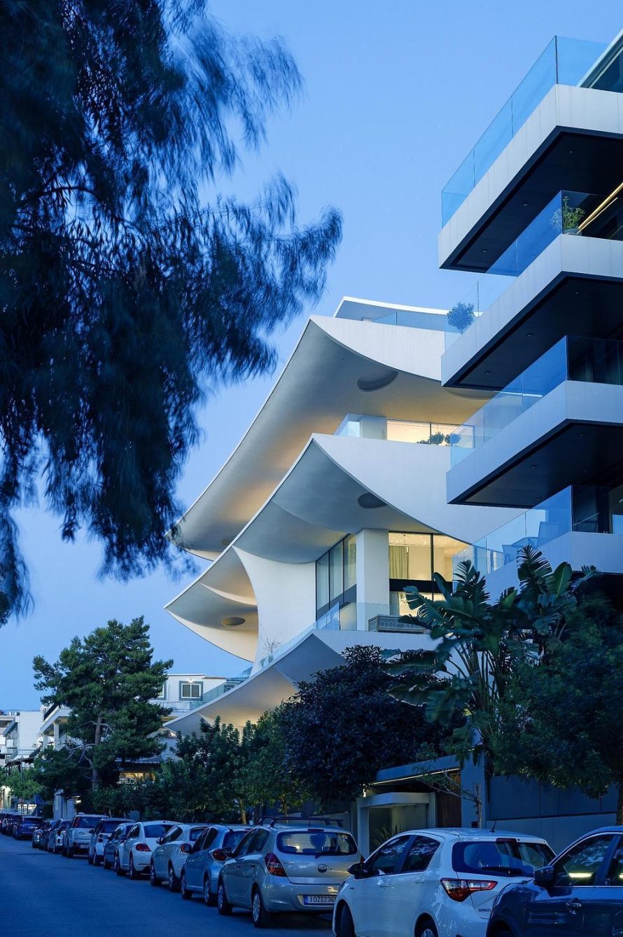 Reve en Suspens Shapes Organic Living in Voula