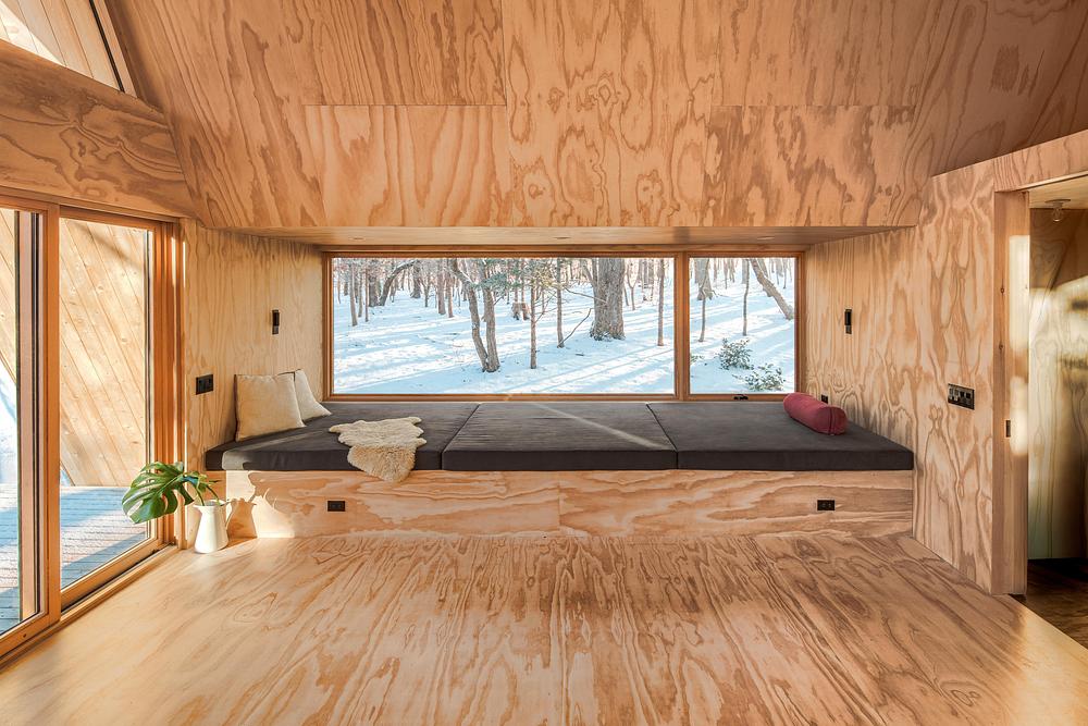 Woods Retreat: A Woodland Sanctuary by BE_Design