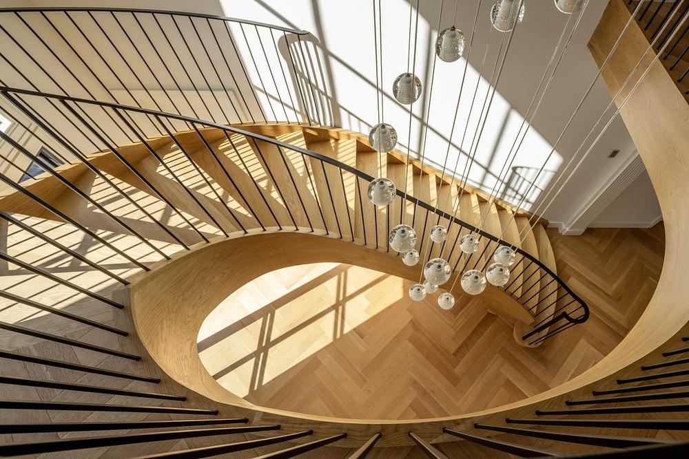 Archi-Tectonics Reframes a Westchester Residence