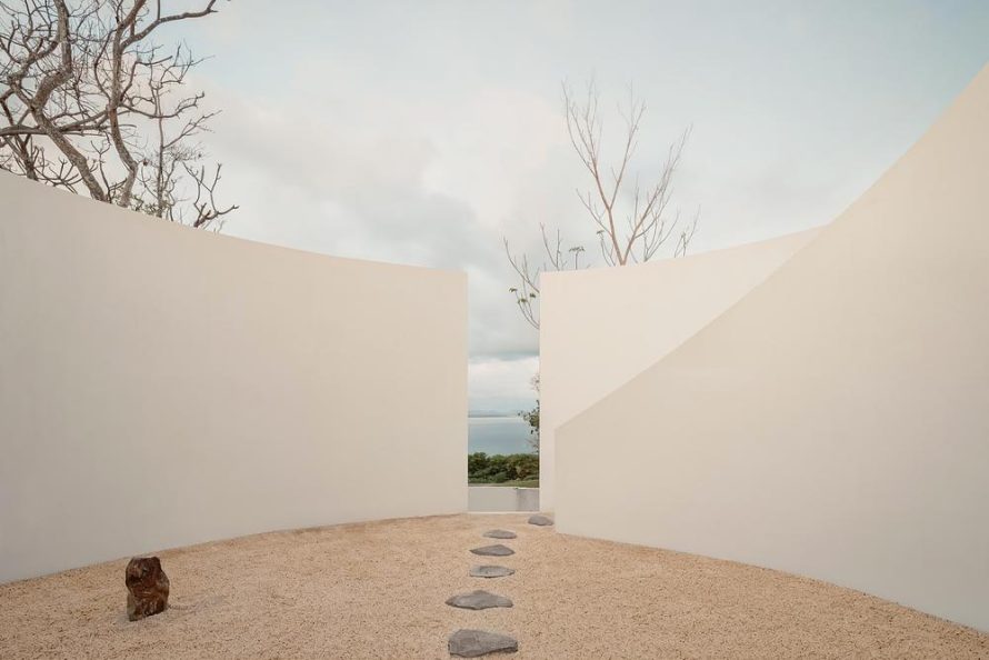 Casa Malonic: HW Studio's Coastal Retreat in Mexico