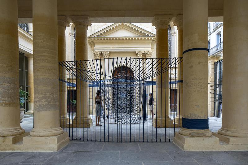Teisser installation in a historic courtyard during FAV 2026, illustrating the festival setting